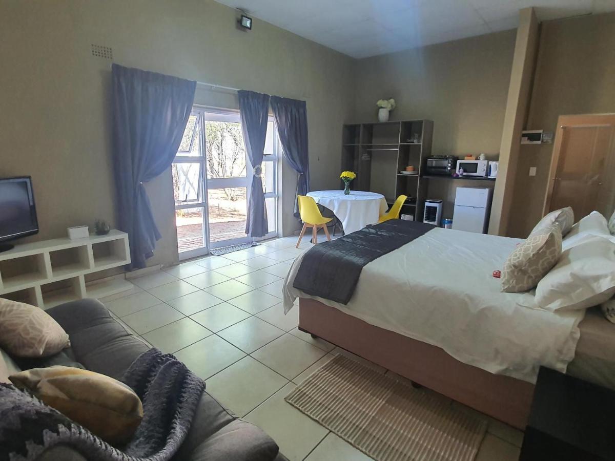 Apartment Koi Hartbeespoort